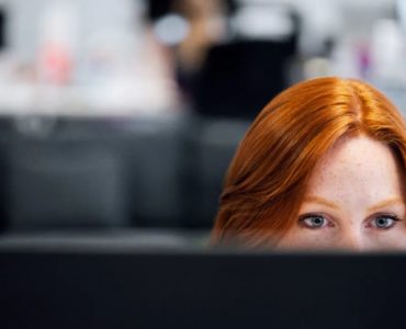 如何通过企业的培训提升员工的专业技能和工作效率？缩略图